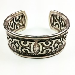 VTG Antique Retro Ornamental Repousse Sterling Silver Bracelet Cuff